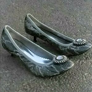 Lindsay Phillips 'ISABEL' Snake  Kitten Heel 9